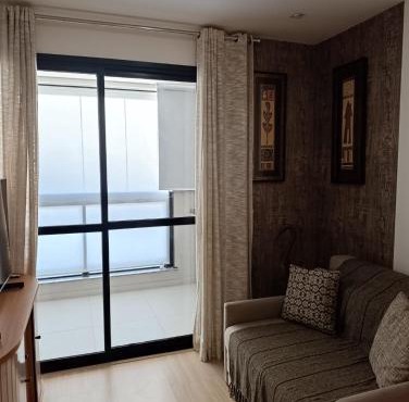 nityloft com piscina e academia em Icaraí