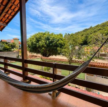 Casa em Setiba a 150m da praia até 12 pessoas