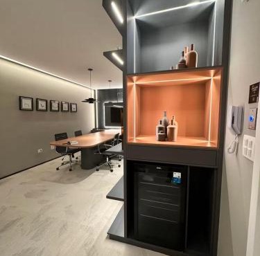 Neo House