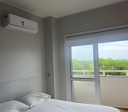 Apartamento - 2 Quartos * Completo * Central