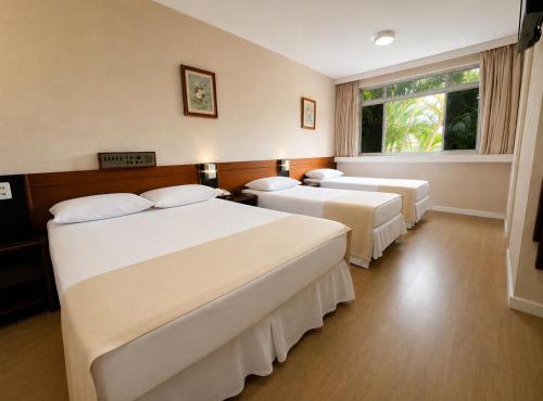Lira Hotel