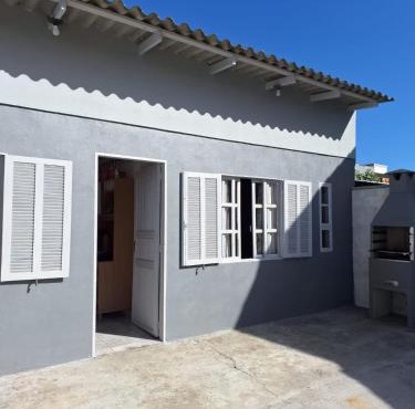 Casa Mobiliada para Temporada na Linda Laguna!
