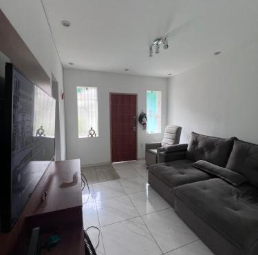 Quarto Privativo em Casa Tranquila