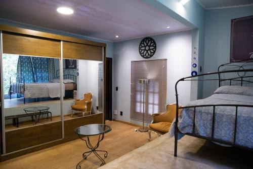 Casa Pet Friendly c 3 suites, Lareira e Natureza in Domingos Martins