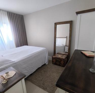 Quarto com Suite Privativo
