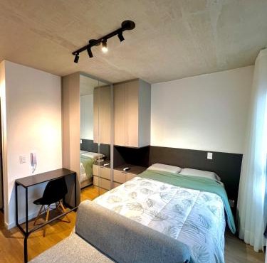 Studio novo em Moema - On Maracatins in São Paulo