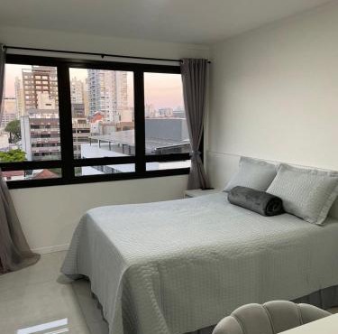 Loft moderno e completo a 200m do Consulado Americano