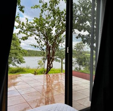 Departamento con vista al lago