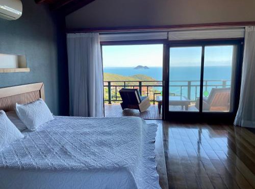 Buzios, casa inteira de frente para o mar em Joao Fernandes, fabulosa, deslumbrante vista, Mansão Bella Vista