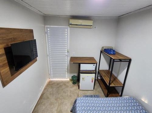 Quarto mobiliado em Lins in Lins