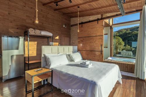 Chalet in mountains with magnificent views VST017 in São Paulo dos Pinhais