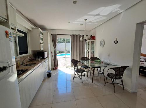 Casa Governador Celso Ramos, praia Caieira do Norte