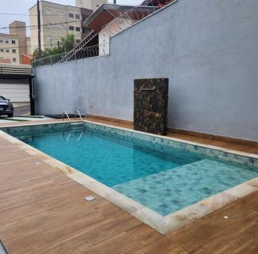 Sobrado novo e lindo com piscina