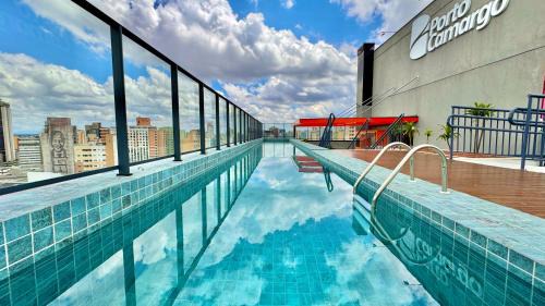 Studio Log Centro | Piscina no Rooftop | Shopping Mueller | Curitiba