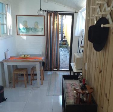 Sambaqui - Casa de Hóspedes Kitinet