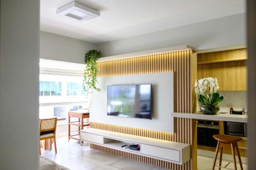 Essence Life Residence com Vista Mar, apartamento completo com 2 quartos em Condomínio Clube a 100 metros da Praia do Campeche, Florianópolis