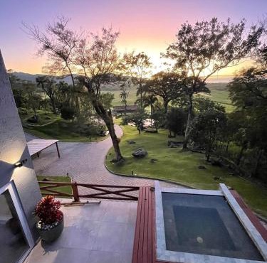 Casa de Campo - Hospedar com Propósito