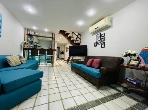 Casa de Praia Angra dos Reis c/Píer exclusivo à Beira Mar + Churrasqueira a 5min da praia. in Angra dos Reis