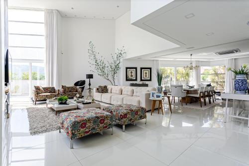 CONFORTO E LUXO CASA A 4 min do MAR do NOVO CAMPECHE em Florianópolis SC Casa em COND FECHADO